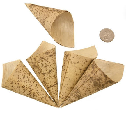 Eco Friendly Bamboo Leaf Disposable Serving Cone For Party Canape Snacks